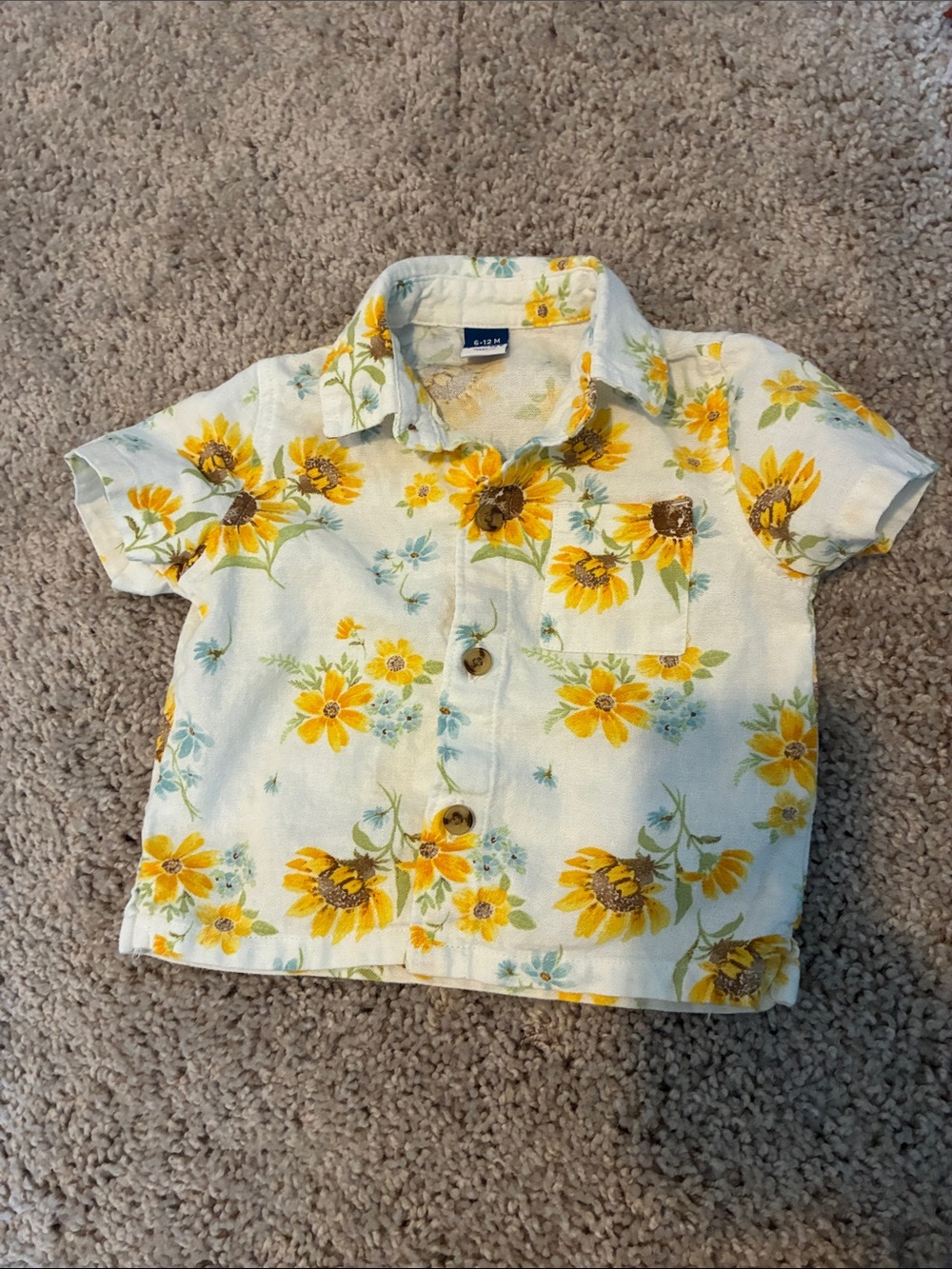 Old Navy White Button-Down Shirt with Yellow Sunflower Print
